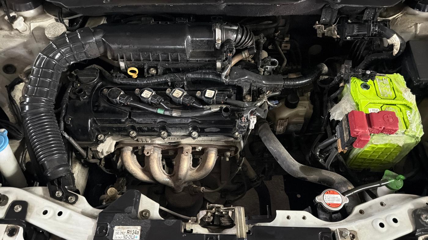2020 Maruti Swift VXI AMT, Petrol, Automatic, 43,179 km, Engine View