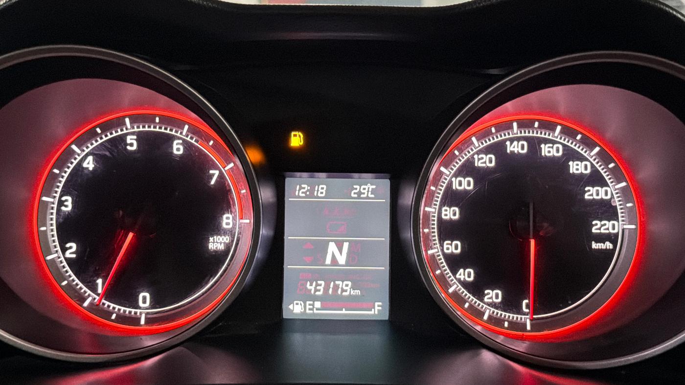 2020 Maruti Swift VXI AMT, Petrol, Automatic, 43,179 km, Odometer Image