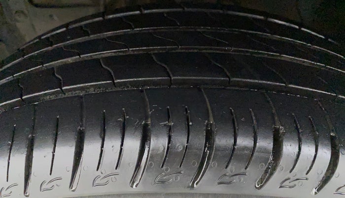 2020 Maruti Vitara Brezza VXI, Petrol, Manual, 14,534 km, Right Front Tyre Tread