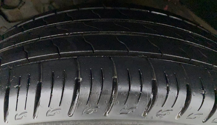 2020 Maruti Vitara Brezza VXI, Petrol, Manual, 14,534 km, Left Front Tyre Tread