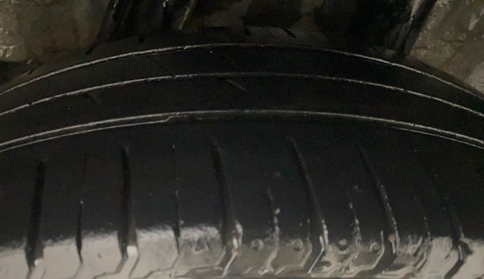 2018 Honda Jazz 1.2L I-VTEC V AT, Petrol, Automatic, 88,714 km, Left Rear Tyre Tread