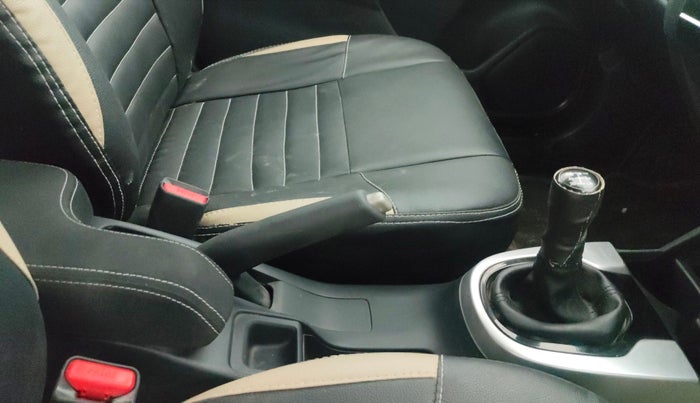 2018 Honda WR-V 1.2L I-VTEC VX MT, Petrol, Manual, 44,375 km, Gear Lever