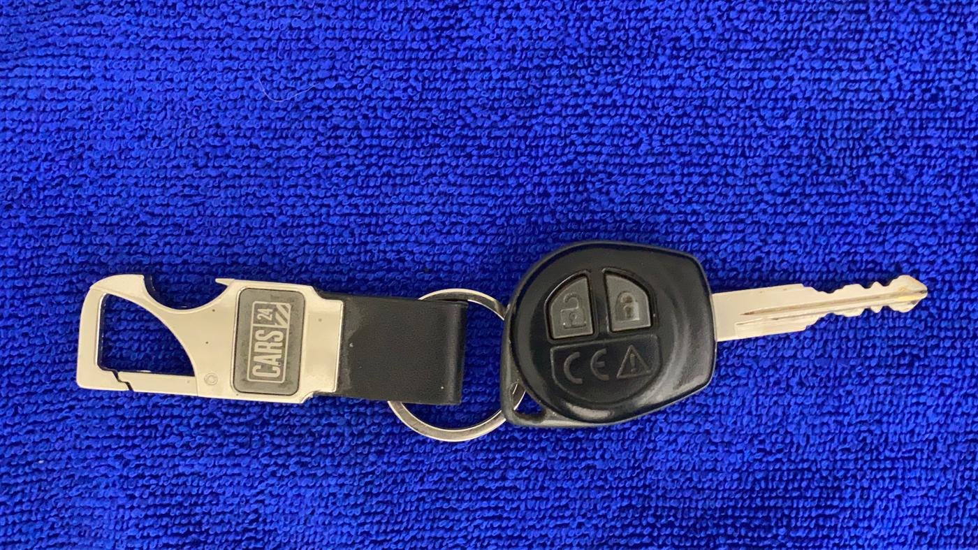 2018 Maruti Baleno DELTA CVT PETROL 1.2, Petrol, Automatic, 47,469 km, Key Close Up