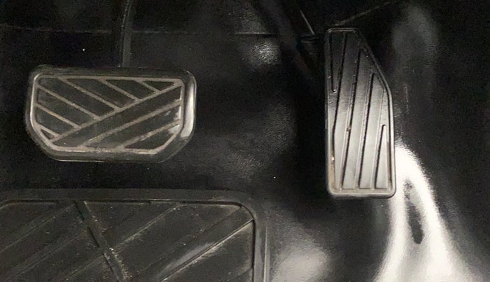 2018 Maruti Baleno DELTA CVT PETROL 1.2, Petrol, Automatic, 47,469 km, Pedals