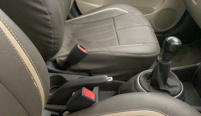 2012 Hyundai i20 MAGNA (O) 1.2, Petrol, Manual, 55,696 km, Gear Lever