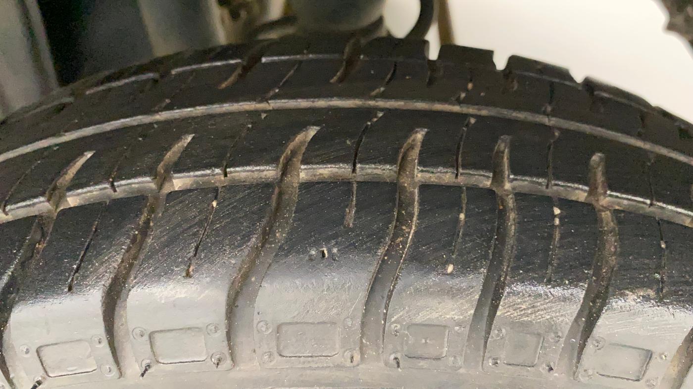 2014 Maruti Alto 800 LXI, Petrol, Manual, 35,297 km, Left Rear Tyre Tread