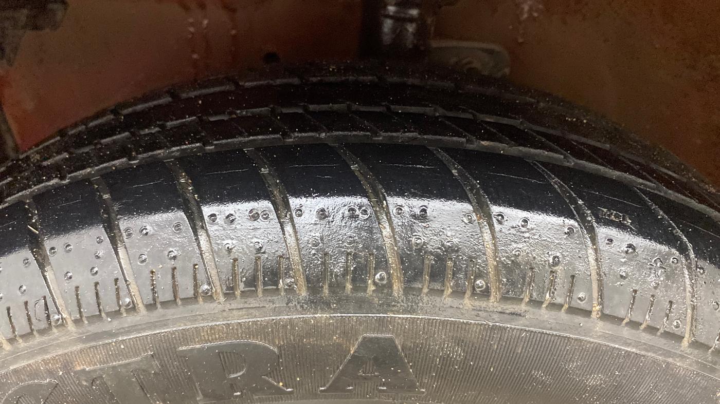2018 Maruti Celerio ZXI AMT, Petrol, Automatic, 20,997 km, Left Front Tyre Tread