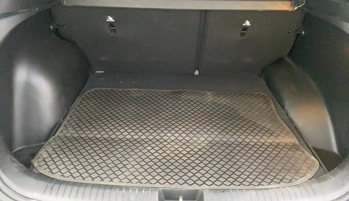 2019 Hyundai Creta SX AT 1.6 PETROL, Petrol, Automatic, 34,359 km, Boot Inside