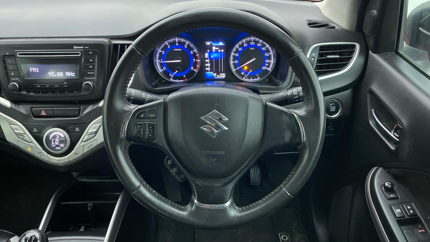 2016 Maruti Baleno ZETA PETROL 1.2, Petrol, Manual, 71,111 km, Steering Wheel Close Up