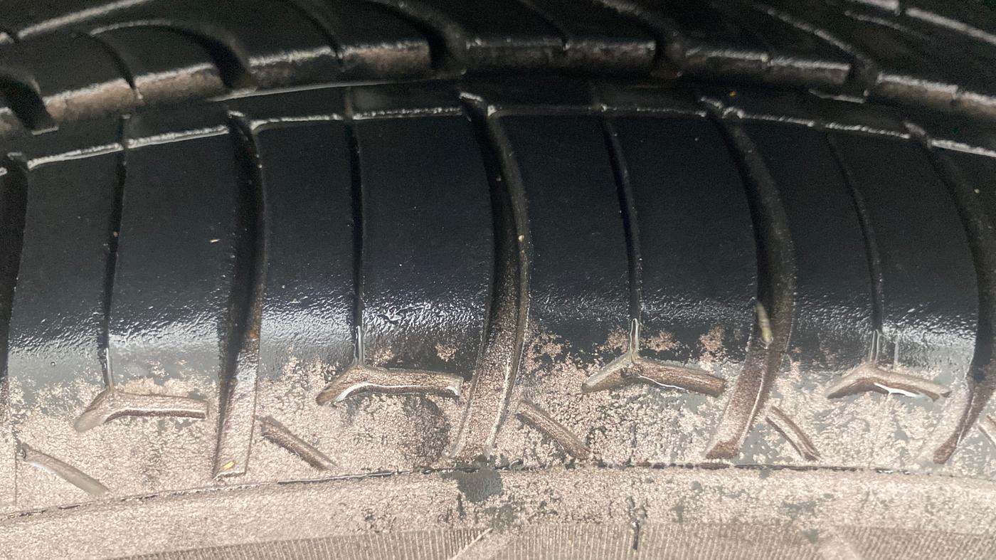 2019 Tata Tiago XZA PLUS PETROL, Petrol, Automatic, 29,674 km, Left Front Tyre Tread
