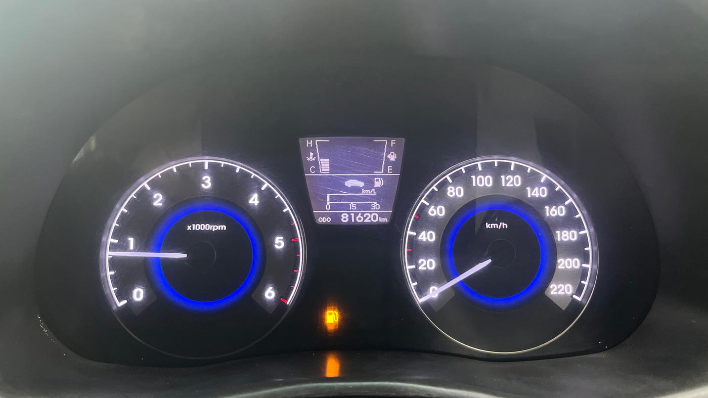 2014 Hyundai Verna FLUIDIC 1.6 CRDI SX OPT, Diesel, Manual, 81,619 km, Odometer Image