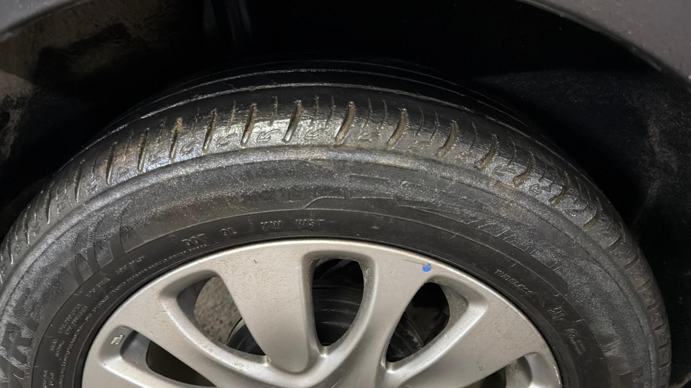 2018 Maruti Baleno ZETA CVT PETROL 1.2, Petrol, Automatic, 42,753 km, Right Rear Tyre Tread
