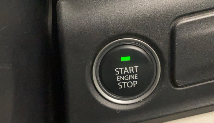 2022 Tata ALTROZ XZ PETROL, Petrol, Manual, 42,238 km, Keyless Start/ Stop Button