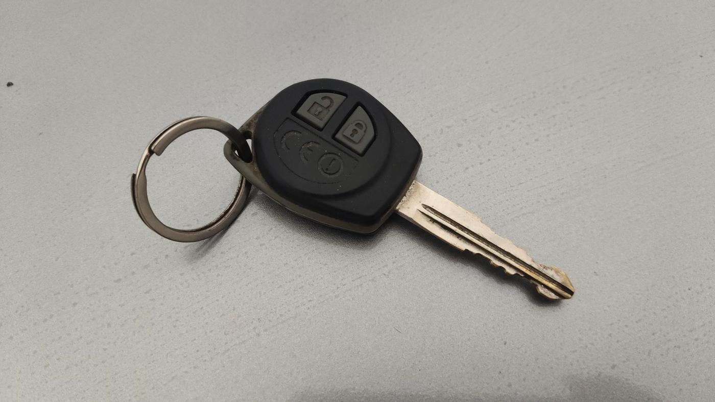 2016 Maruti Baleno DELTA PETROL 1.2, Petrol, Manual, 73,870 km, Key Close Up