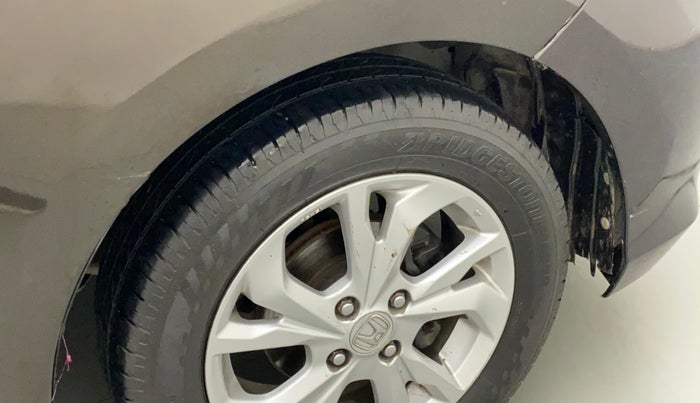 2019 Honda Amaze 1.2L I-VTEC V, CNG, Manual, 67,773 km, Right fender - Lining loose