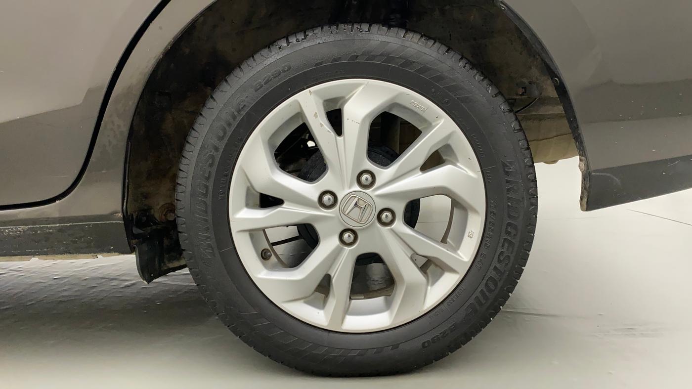2019 Honda Amaze 1.2L I-VTEC V, CNG, Manual, 67,773 km, Left Rear Wheel