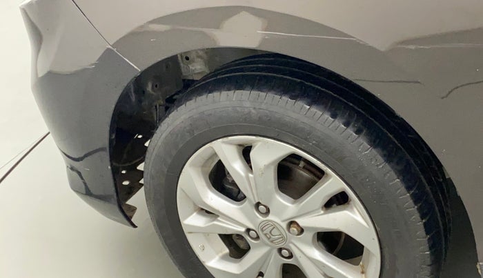 2019 Honda Amaze 1.2L I-VTEC V, CNG, Manual, 67,773 km, Left fender - Lining missing