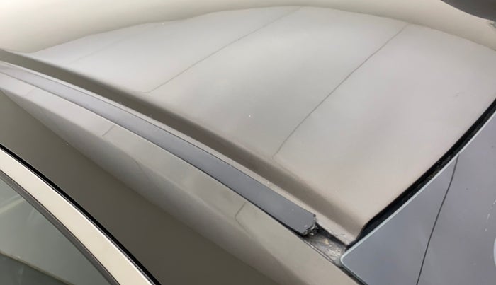 2019 Honda Amaze 1.2L I-VTEC V, CNG, Manual, 67,773 km, Roof - Beading has minor damage