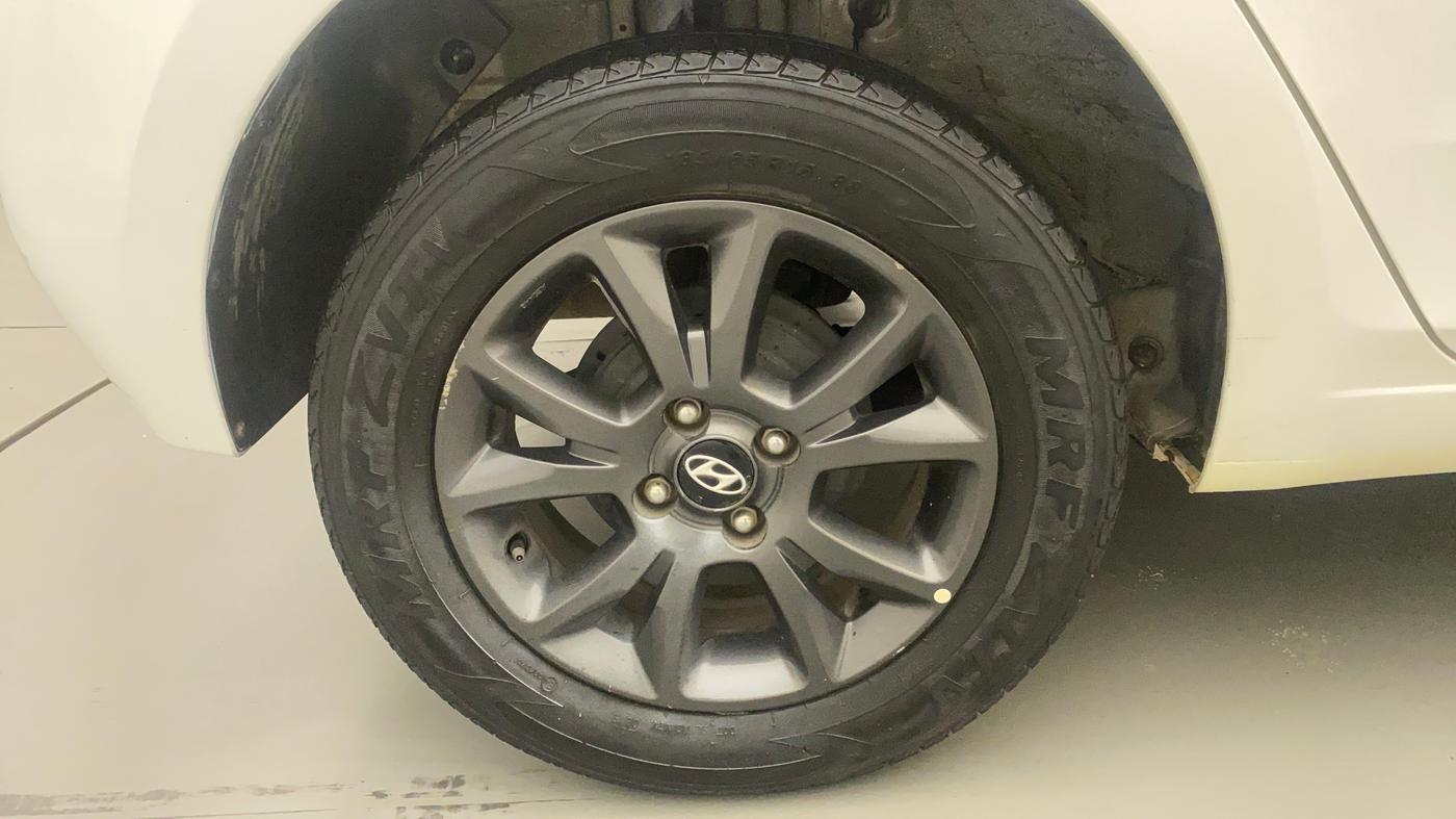 2019 Hyundai Elite i20 SPORTZ PLUS  1.2 CVT, Petrol, Automatic, 35,902 km, Right Rear Wheel