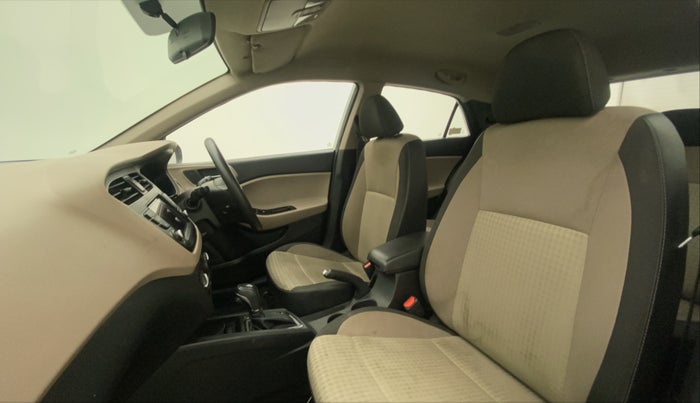 2019 Hyundai Elite i20 SPORTZ PLUS  1.2 CVT, Petrol, Automatic, 35,902 km, Right Side Front Door Cabin