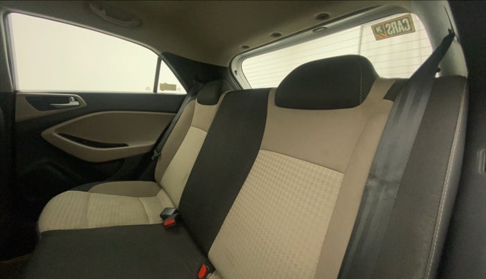 2019 Hyundai Elite i20 SPORTZ PLUS  1.2 CVT, Petrol, Automatic, 35,902 km, Right Side Rear Door Cabin