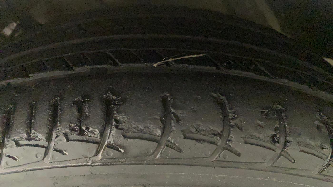 2019 Hyundai Elite i20 SPORTZ PLUS  1.2 CVT, Petrol, Automatic, 35,902 km, Left Rear Tyre Tread