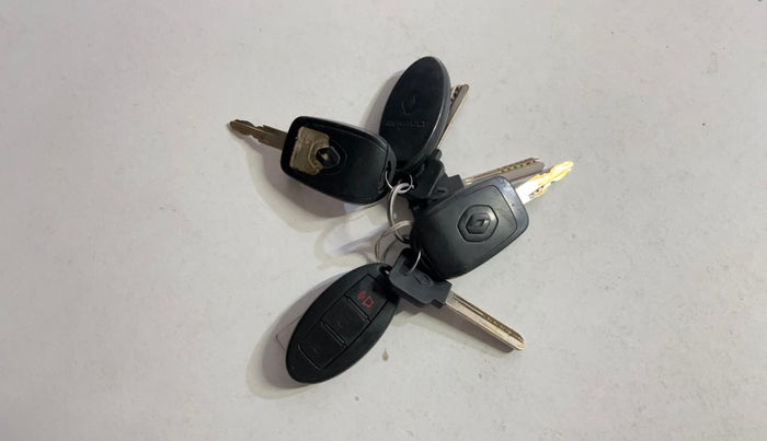 2018 Renault Kwid RXL, Petrol, Manual, 52,845 km, Key Close Up