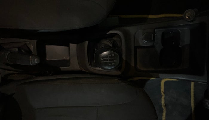 2018 Renault Kwid RXL, Petrol, Manual, 52,845 km, Gear Lever