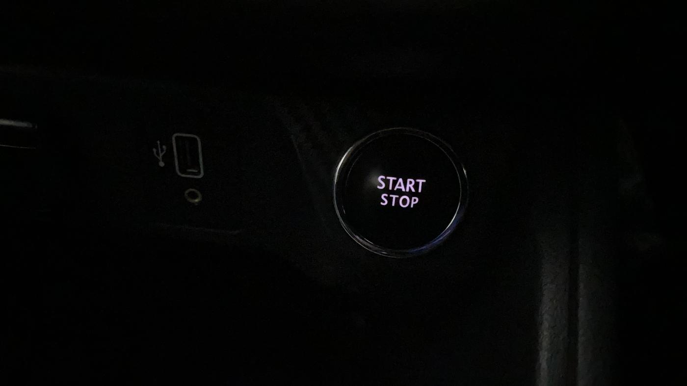 2019 Nissan Kicks XV PREMIUM (O) DIESEL, Diesel, Manual, 1,11,753 km, Keyless Start/ Stop Button