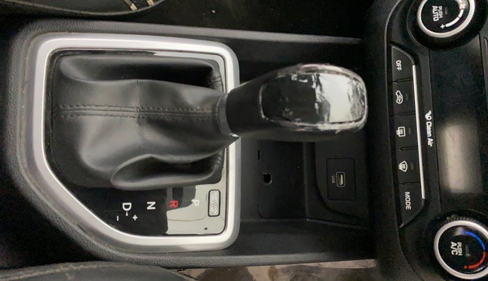 2018 Hyundai Creta SX AT 1.6 PETROL, Petrol, Automatic, 73,980 km, Gear Lever