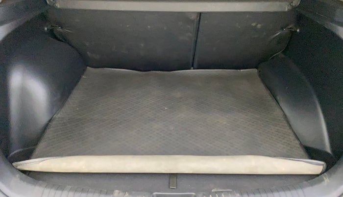 2018 Hyundai Creta SX AT 1.6 PETROL, Petrol, Automatic, 73,980 km, Boot Inside