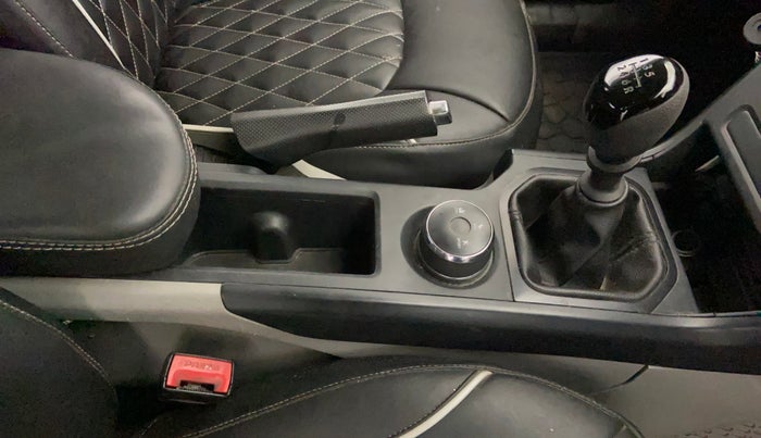 2018 Tata NEXON XE PETROL, Petrol, Manual, 29,416 km, Gear Lever