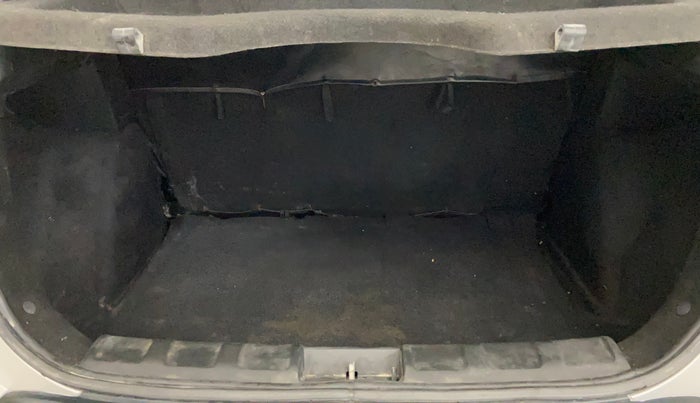 2018 Tata NEXON XE PETROL, Petrol, Manual, 29,416 km, Boot Inside
