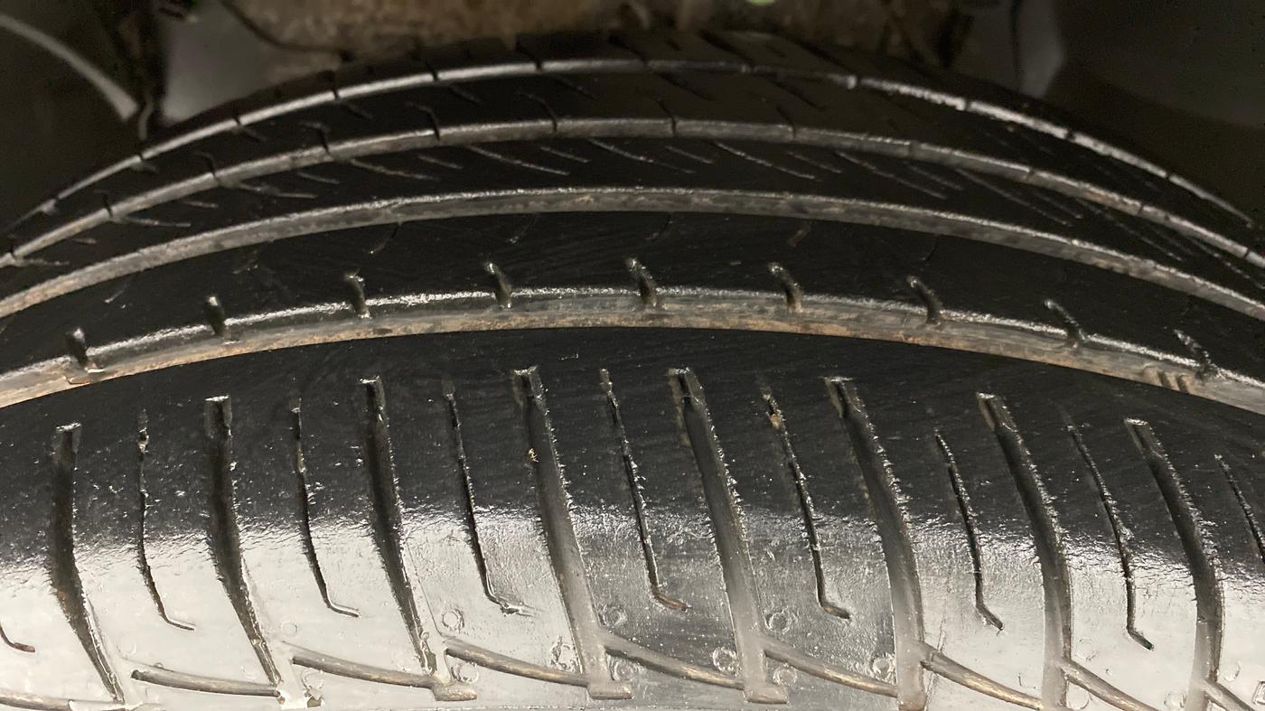 2019 Renault Duster RXS 85 PS, Diesel, Manual, 22,962 km, Left Front Tyre Tread