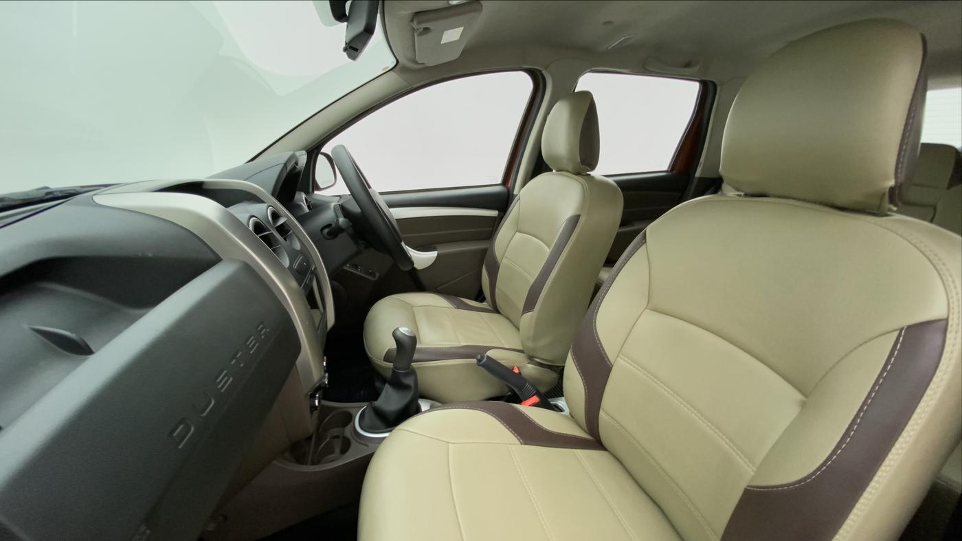 2019 Renault Duster RXS 85 PS, Diesel, Manual, 22,962 km, Right Side Front Door Cabin