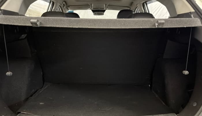 2023 Tata NEXON XMA SUNROOF PETROL, Petrol, Automatic, 33,525 km, Boot Inside