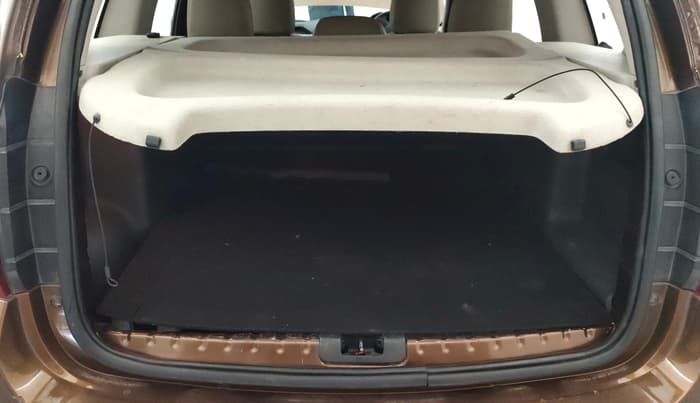 2014 Renault Duster 110 PS RXL DIESEL, Diesel, Manual, 81,383 km, Boot Inside