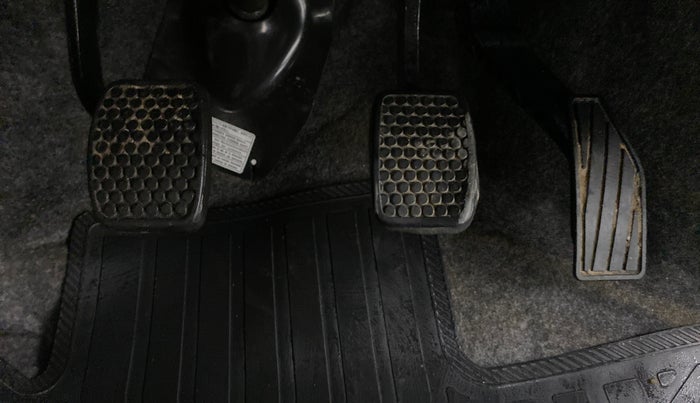 2021 Maruti Alto LXI, Petrol, Manual, 7,457 km, Pedals