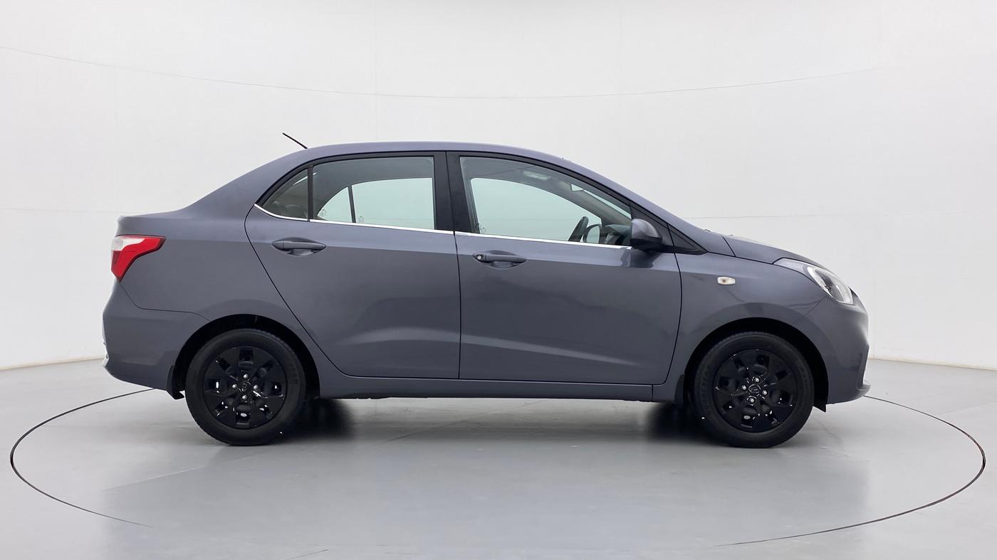 2017 Hyundai Xcent E PLUS, Petrol, Manual, 25,559 km, Right Side View