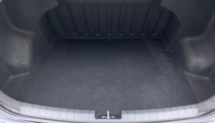 2017 Hyundai Xcent E PLUS, Petrol, Manual, 25,559 km, Boot Inside