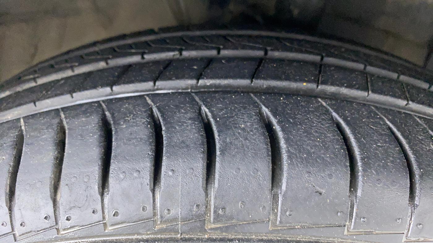 2019 Hyundai GRAND I10 NIOS SPORTZ 1.2 AT, Petrol, Automatic, 21,008 km, Right Front Tyre Tread