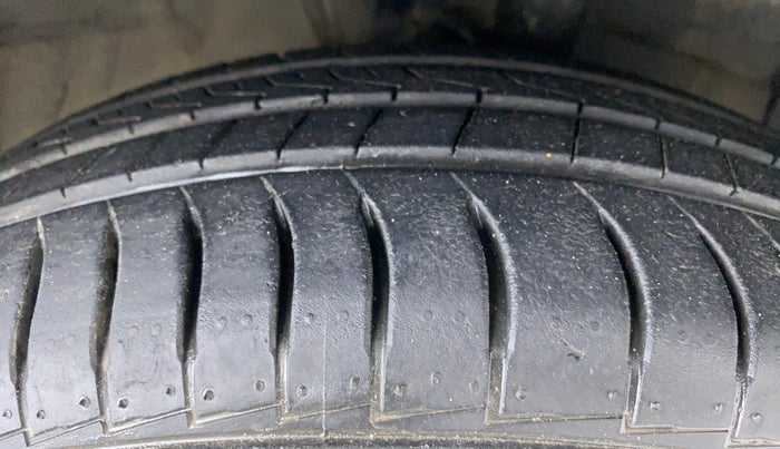 2019 Hyundai GRAND I10 NIOS SPORTZ 1.2 AT, Petrol, Automatic, 21,008 km, Right Front Tyre Tread