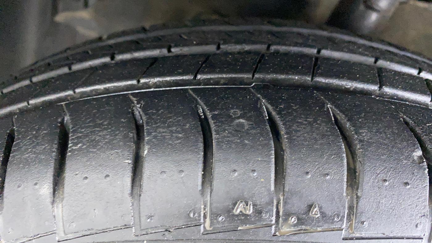 2019 Hyundai GRAND I10 NIOS SPORTZ 1.2 AT, Petrol, Automatic, 21,008 km, Left Front Tyre Tread