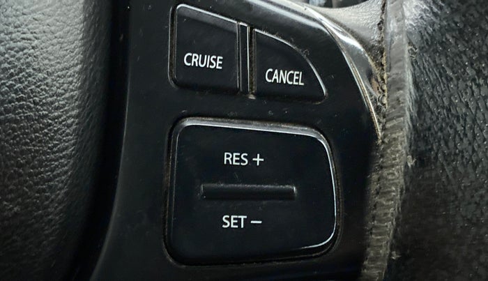 2018 Maruti Vitara Brezza ZDI PLUS DUAL TONE, Diesel, Manual, 88,493 km, Adaptive Cruise Control