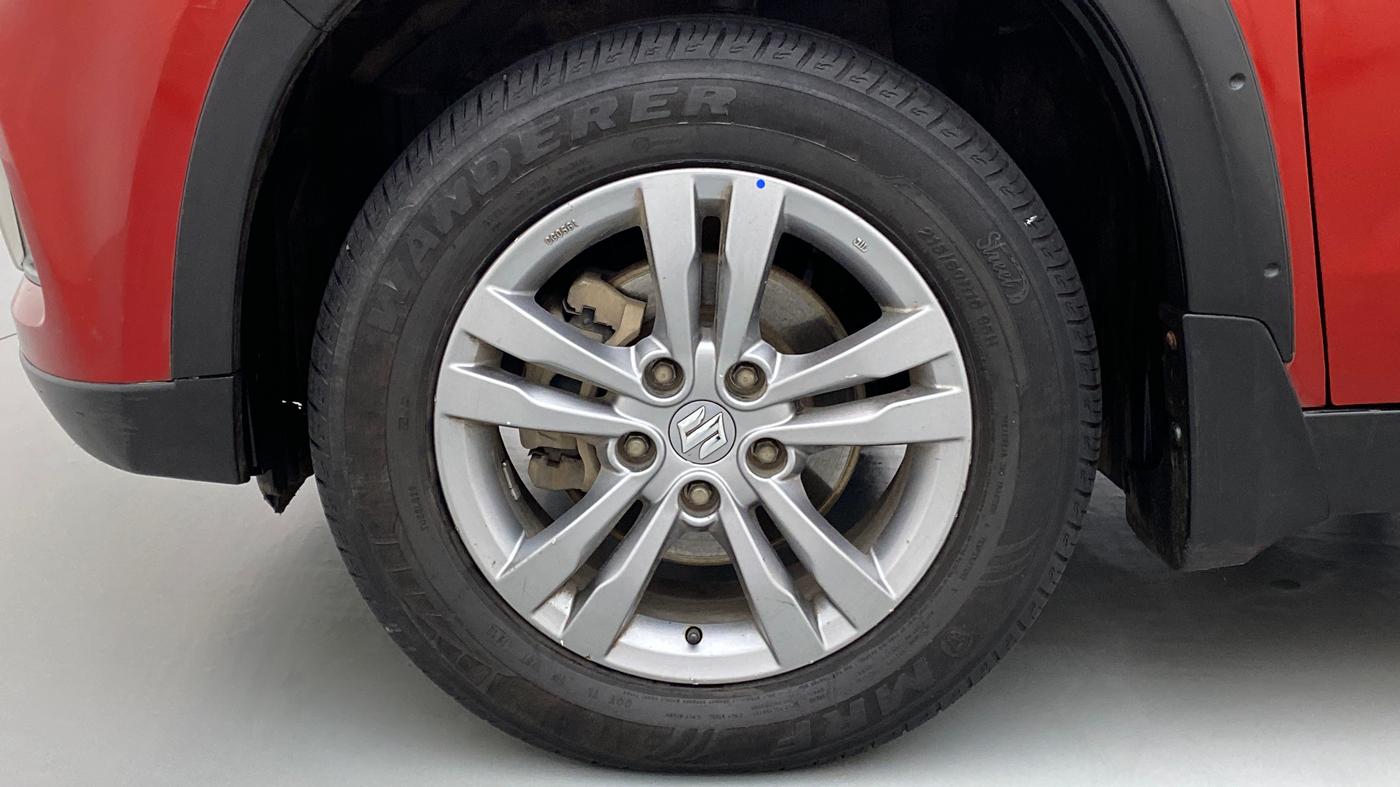 2018 Maruti Vitara Brezza ZDI PLUS DUAL TONE, Diesel, Manual, 88,493 km, Left Front Wheel
