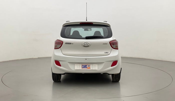 2015 Hyundai Grand i10 ASTA 1.2 (O) VTVT, Petrol, Manual, 55,142 km, Back/Rear