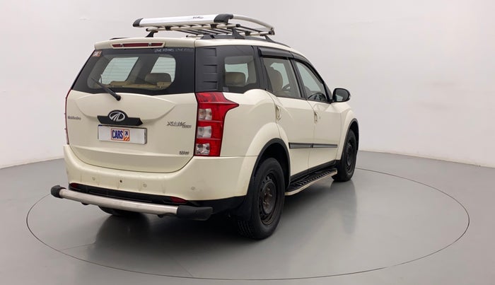 2015 Mahindra XUV500 W6, Diesel, Manual, 56,328 km, Right Back Diagonal
