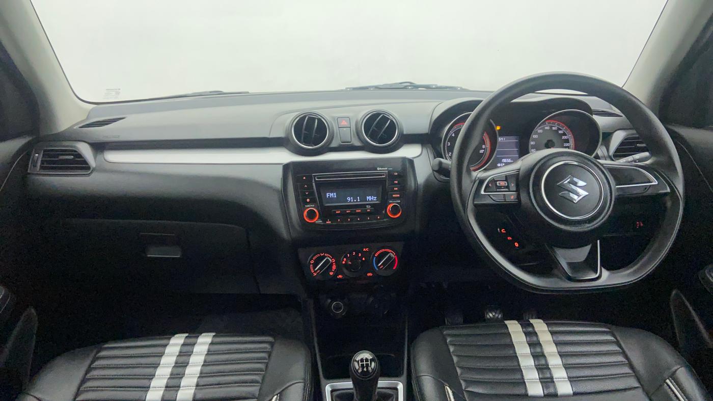 2019 Maruti Swift VXI, Petrol, Manual, 19,656 km, Dashboard