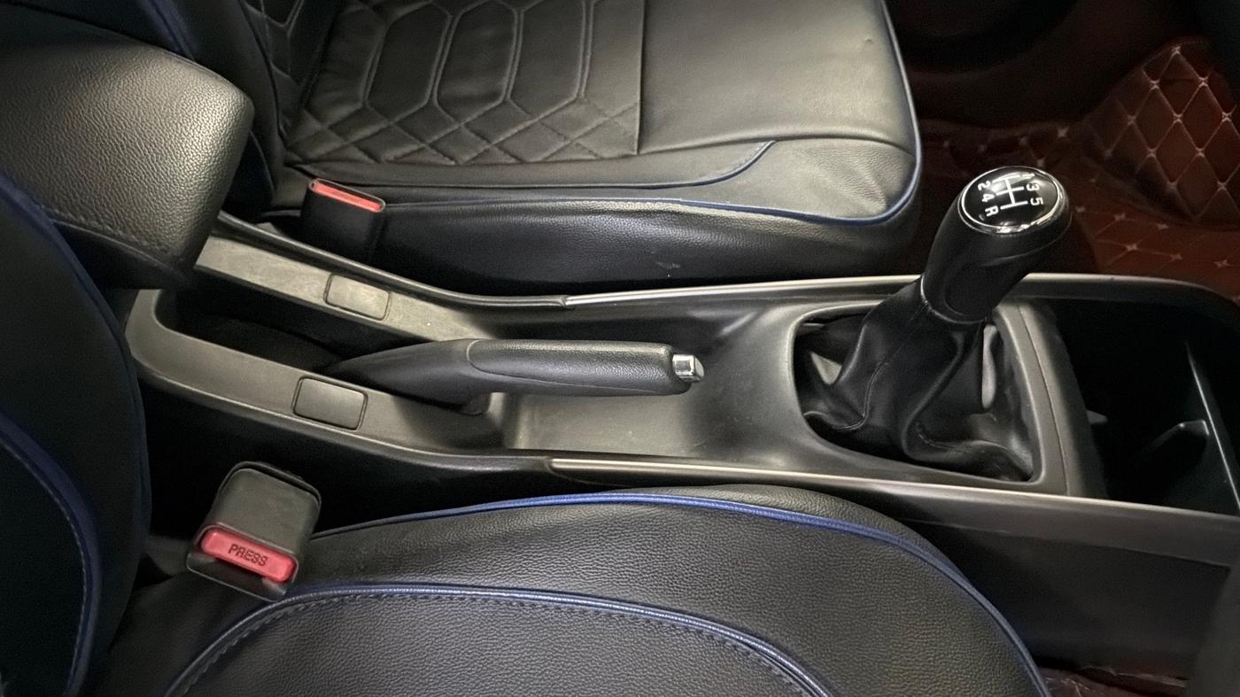 2020 Maruti Baleno ZETA PETROL 1.2, Petrol, Manual, 89,466 km, Gear Lever