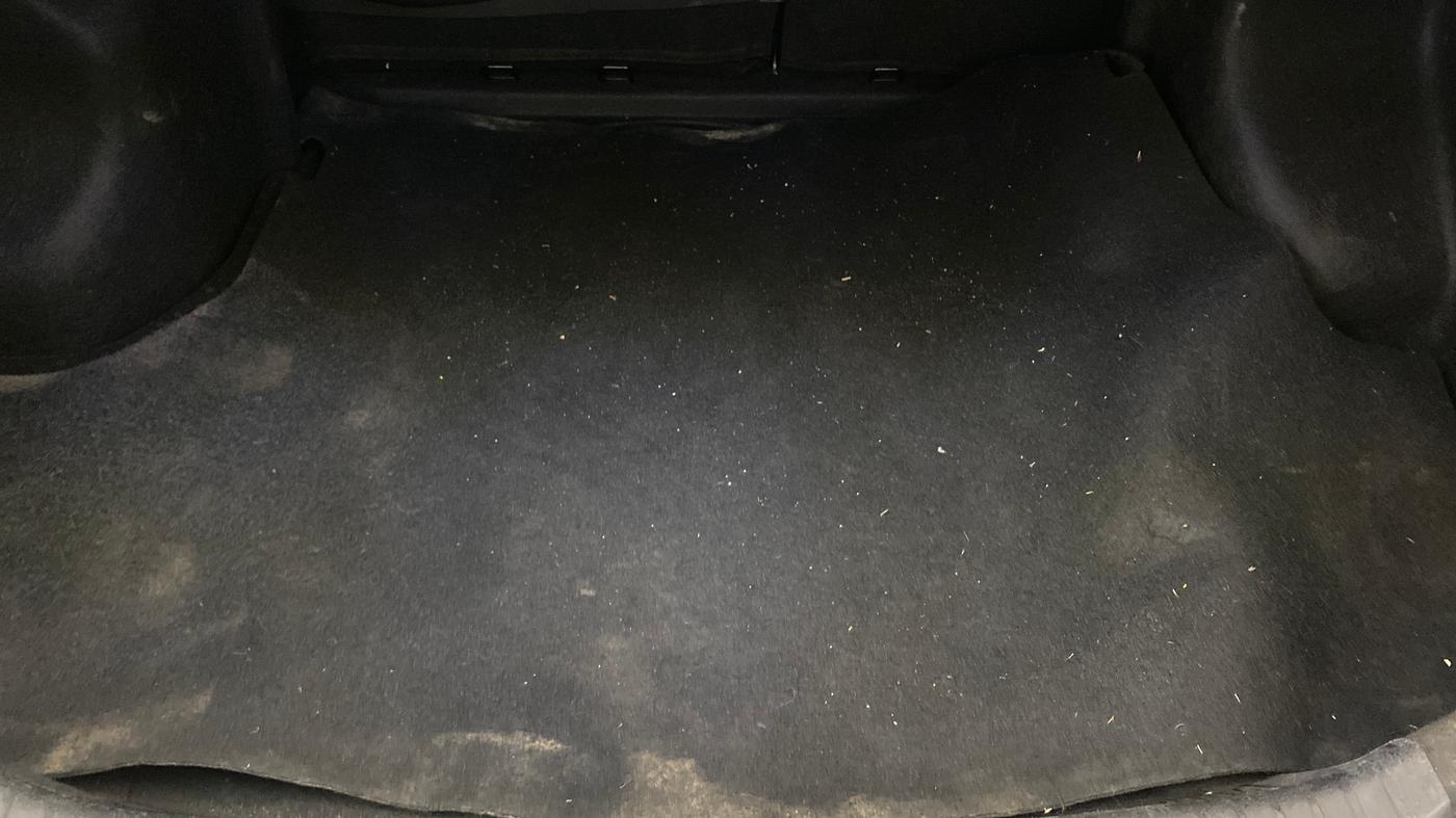 2020 Toyota YARIS G MT, Petrol, Manual, 85,496 km, Boot Inside